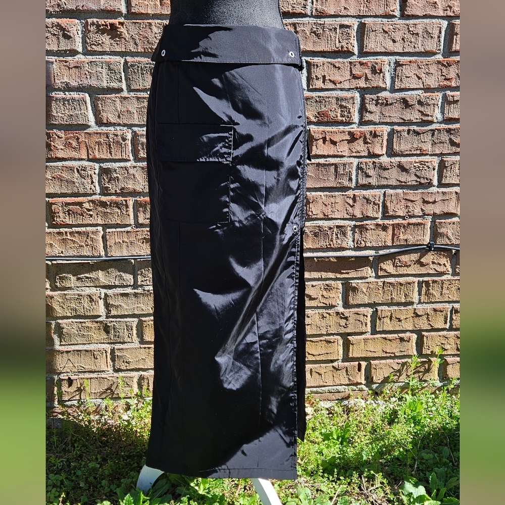 Forever 21 Black Maxi Skirt NWOT